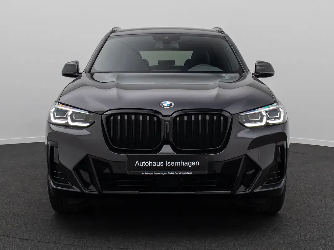BMW X3 - Thumbnail 2