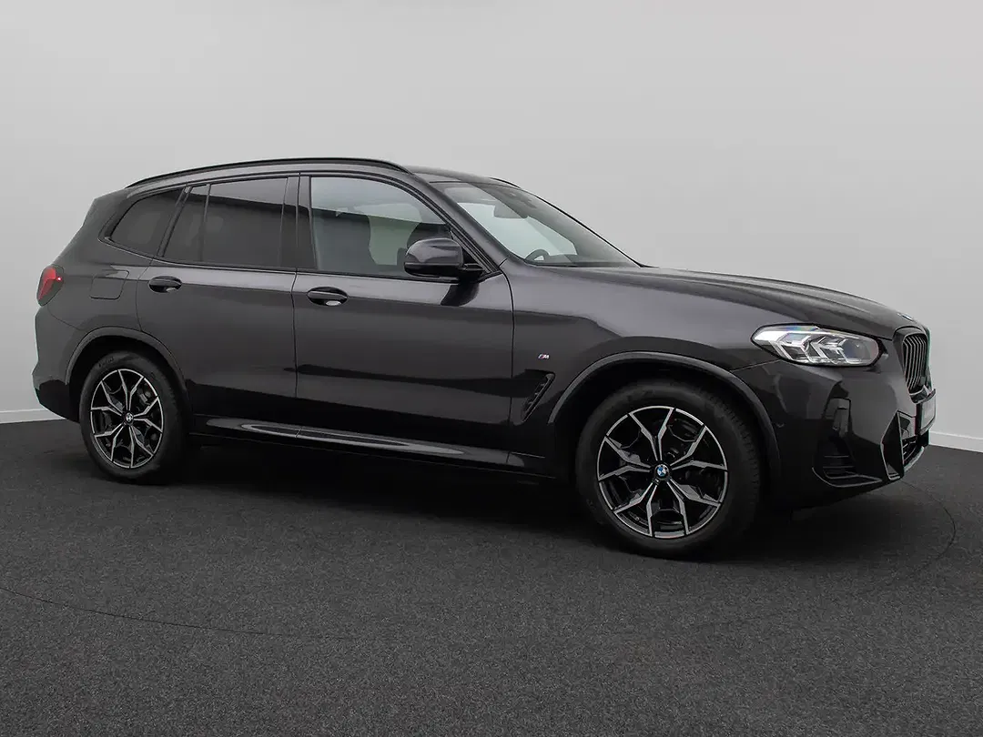 BMW X3 - Thumbnail 4