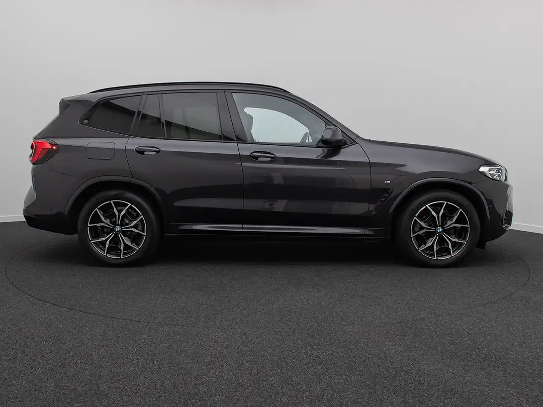 BMW X3 - Thumbnail 5