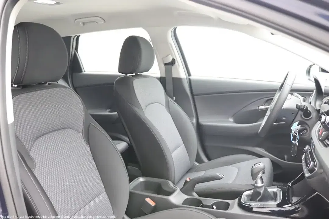 Hyundai i30 - Thumbnail 11