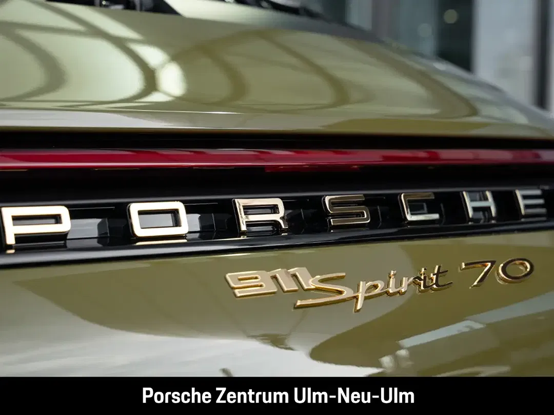Porsche 992 - Thumbnail 13