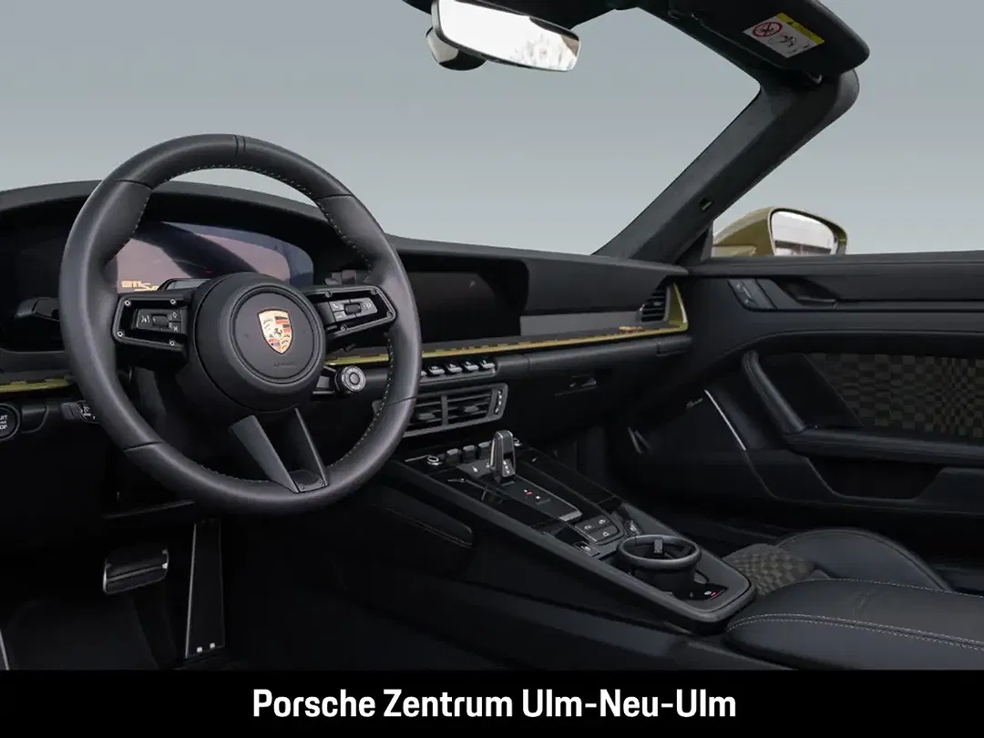 Porsche 992 - Thumbnail 4