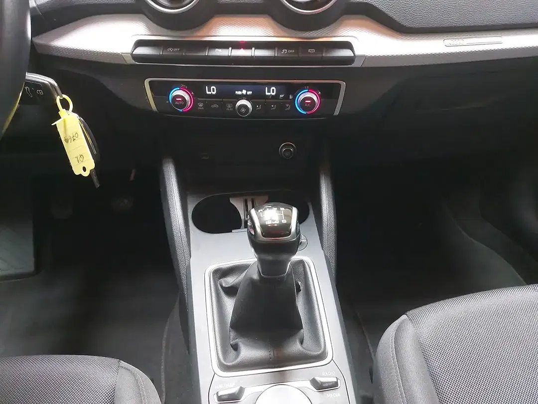 Audi Q2 - Thumbnail 13