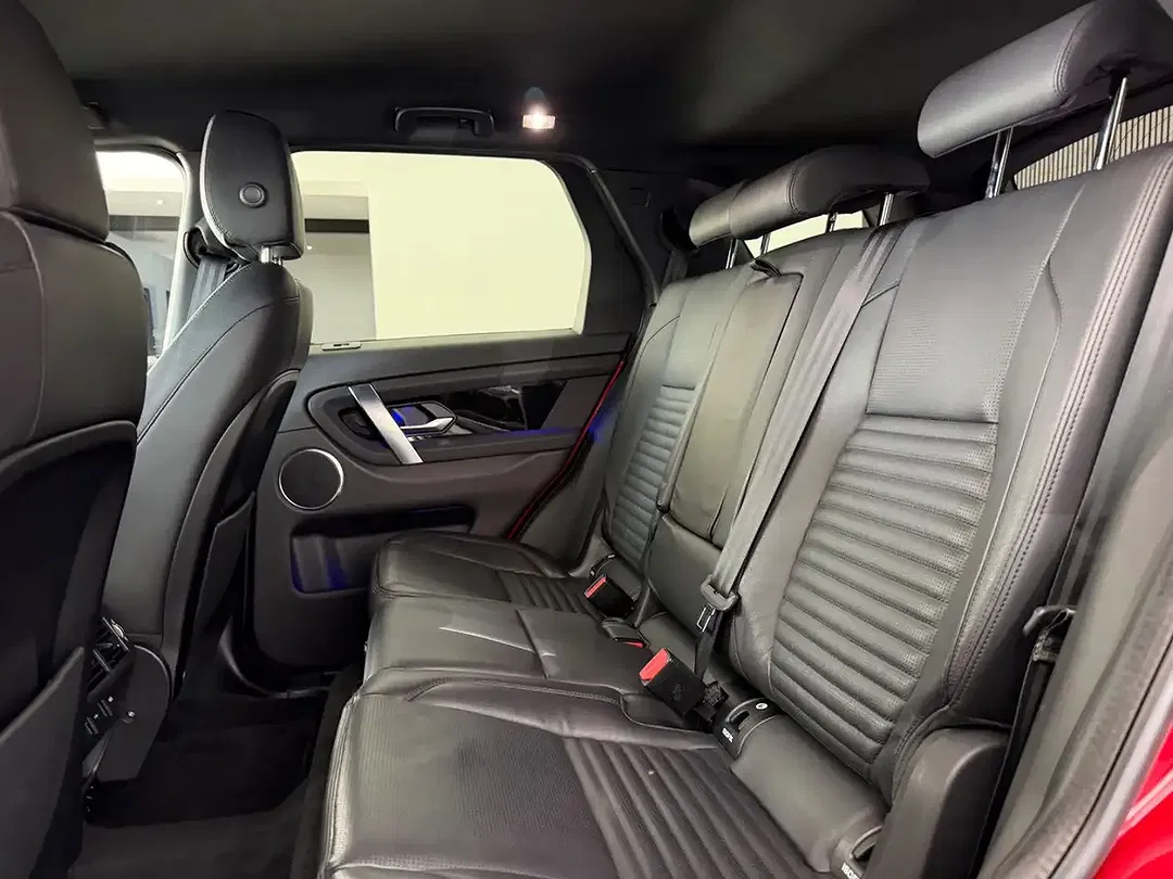 Land Rover Discovery Sport - Thumbnail 17