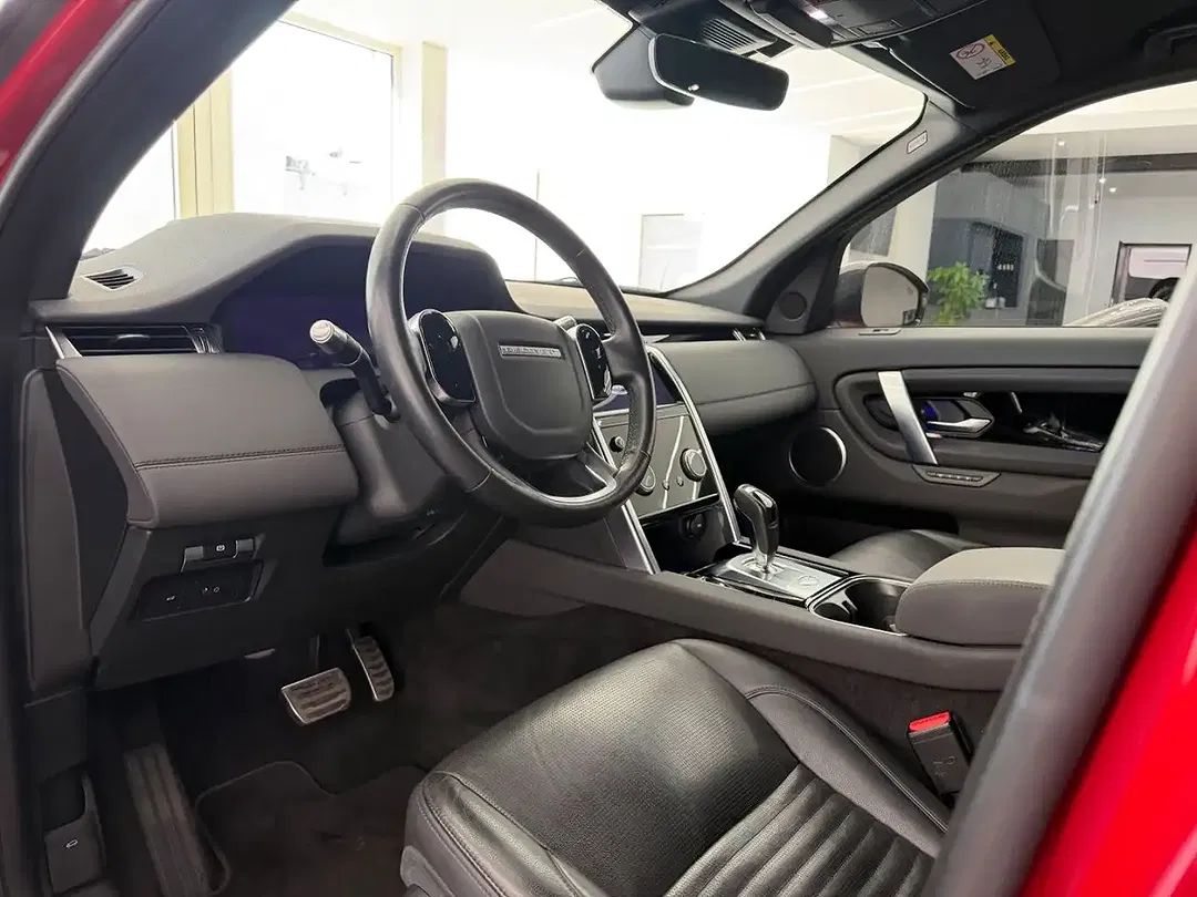 Land Rover Discovery Sport - Thumbnail 18