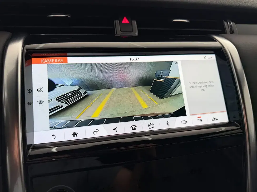 Land Rover Discovery Sport - Thumbnail 32