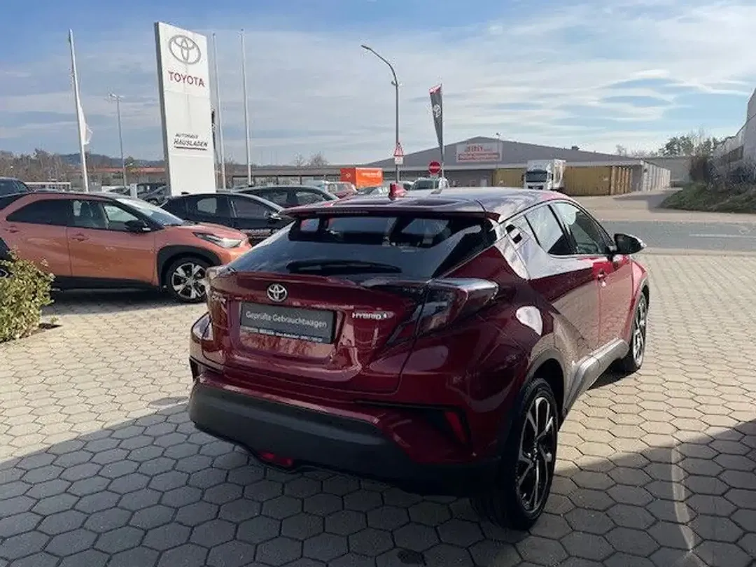 Toyota C-HR - Thumbnail 7