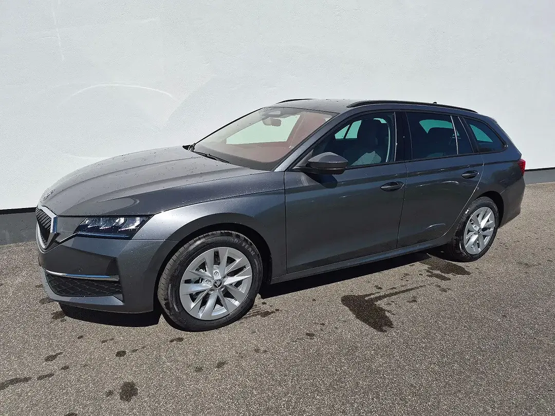 Skoda Octavia - Thumbnail 2
