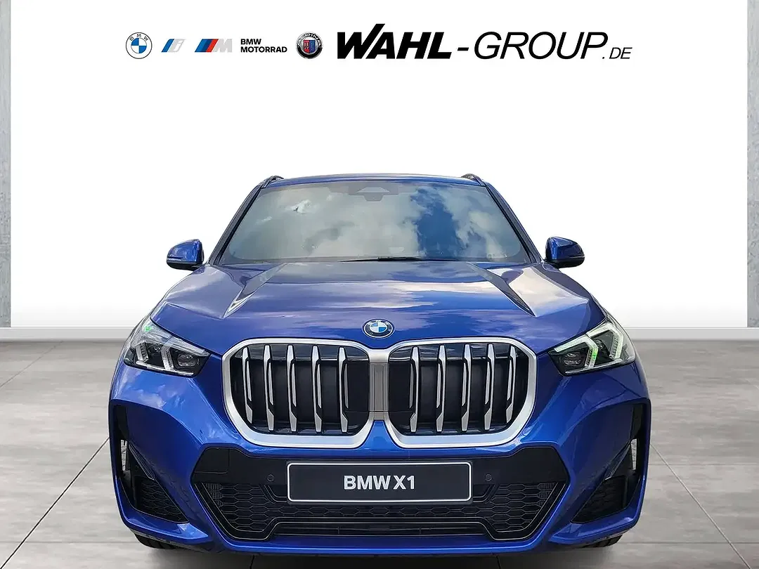 BMW X1 - Thumbnail 2
