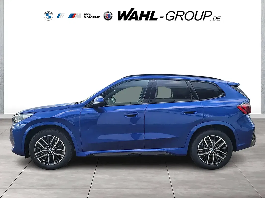 BMW X1 - Thumbnail 4