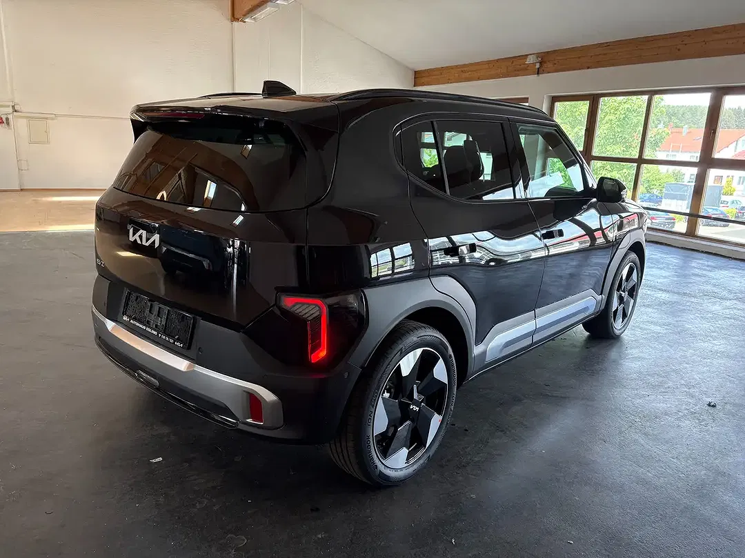 Kia EV2 - Thumbnail 6