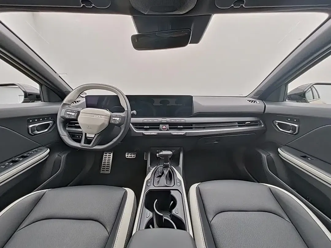 Kia K4 - Thumbnail 8