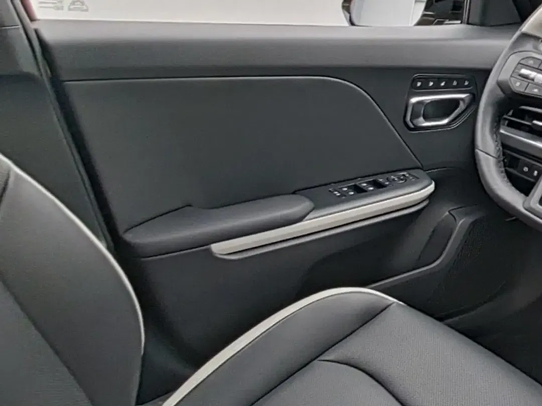 Kia K4 - Thumbnail 12