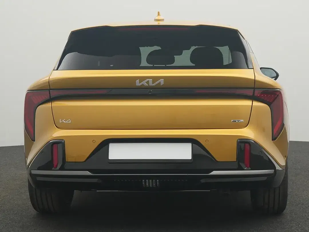 Kia K4 - Thumbnail 3