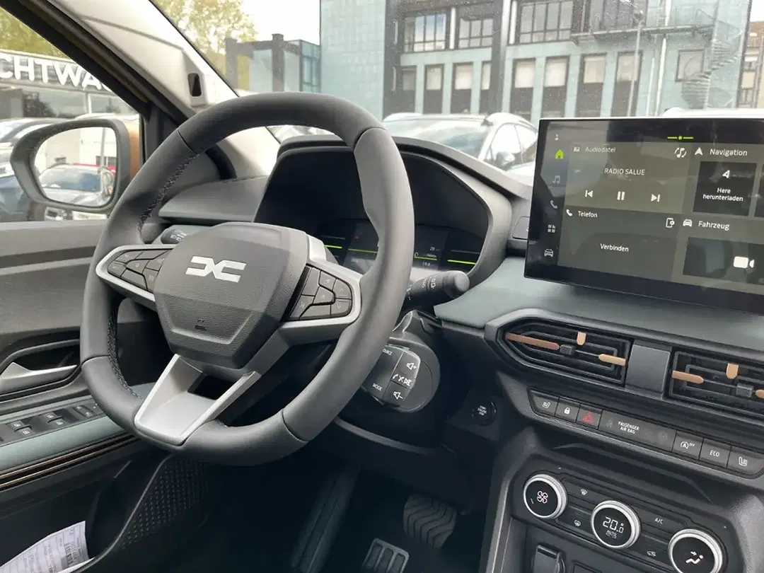Dacia Sandero - Thumbnail 12