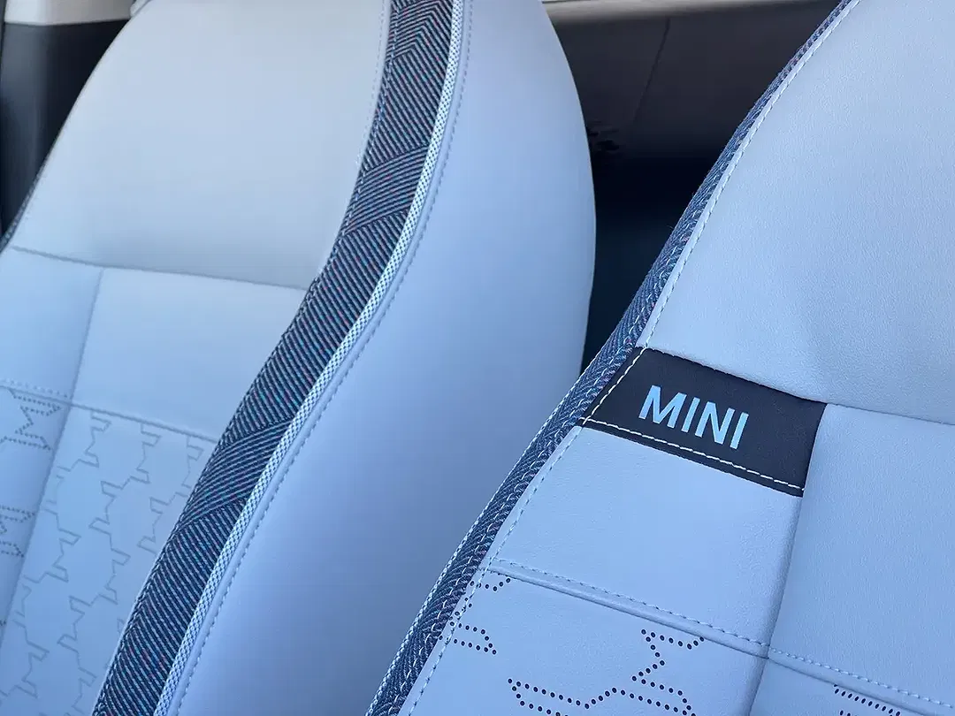 MINI Cooper E - Thumbnail 13