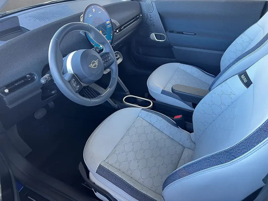 MINI Cooper E - Thumbnail 6