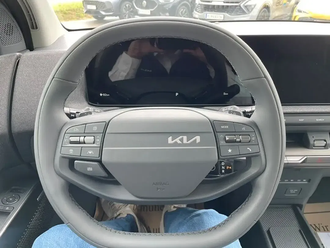 Kia EV2 - Thumbnail 14