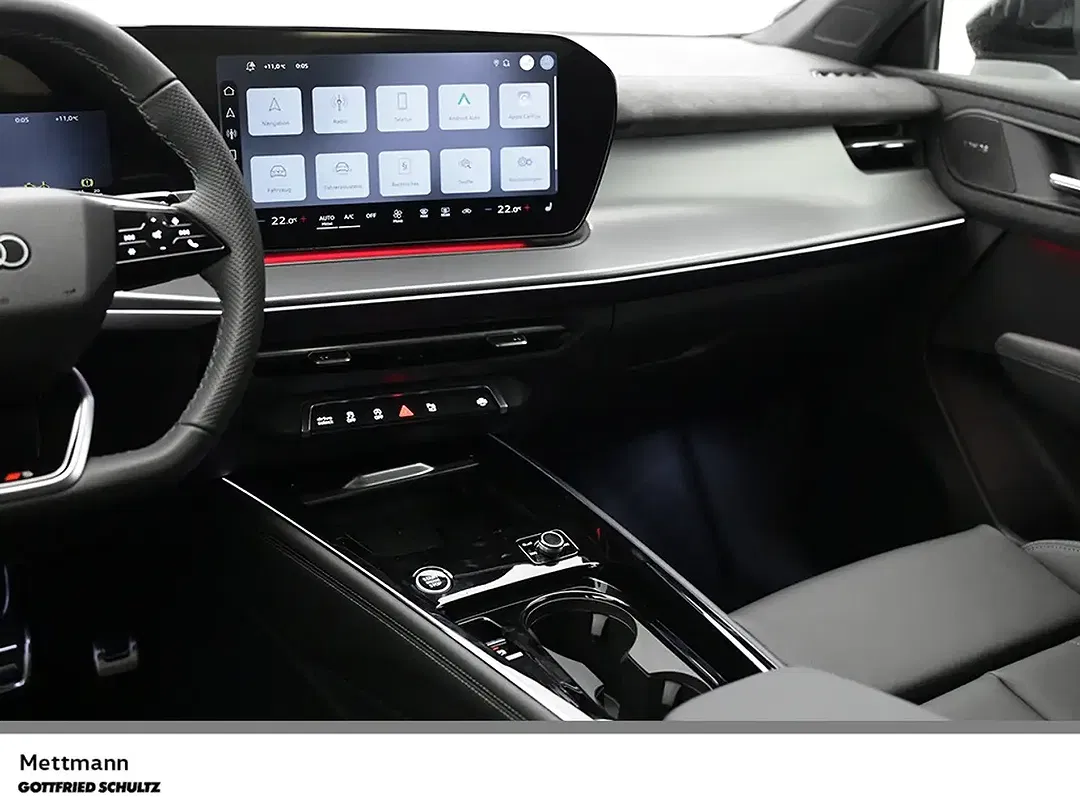 Audi Q3 - Thumbnail 15
