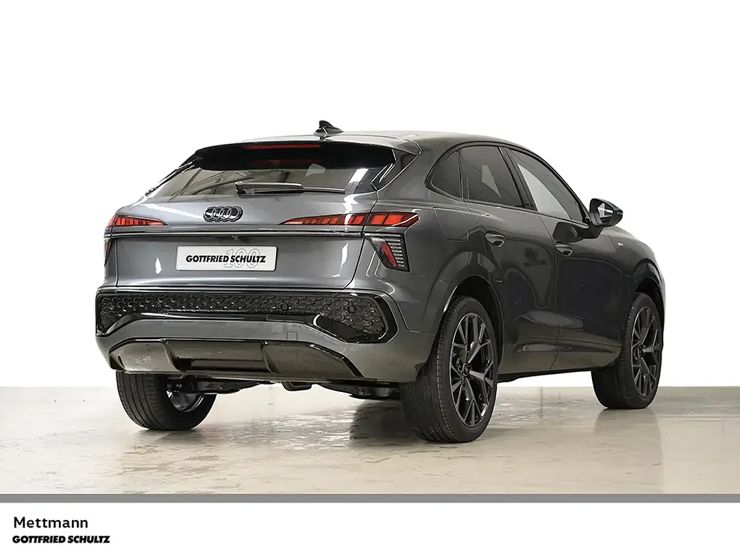 Audi Q3 - Thumbnail 2
