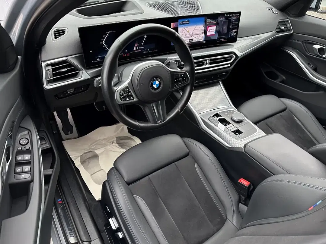 BMW 330 - Thumbnail 5