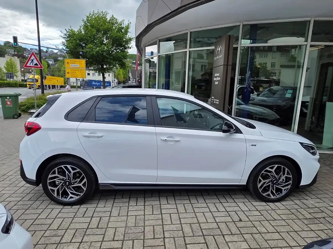 Hyundai i30 - Thumbnail 8