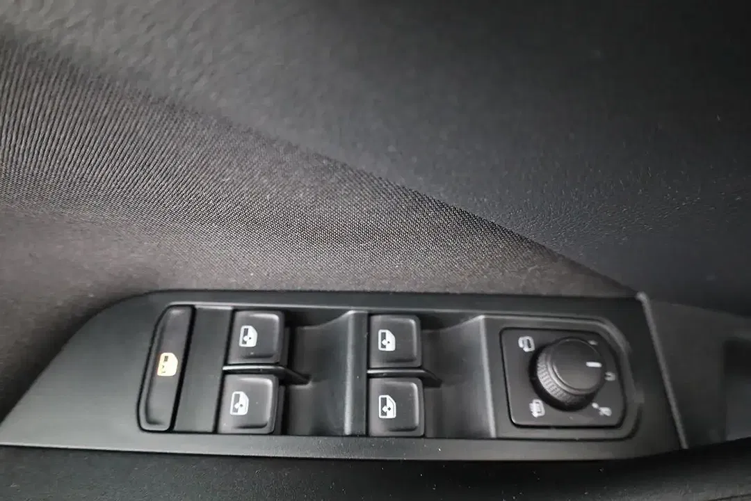 Skoda Kamiq - Thumbnail 9