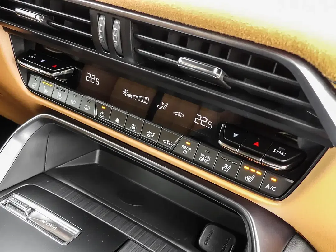 Mazda CX-80 - Thumbnail 8