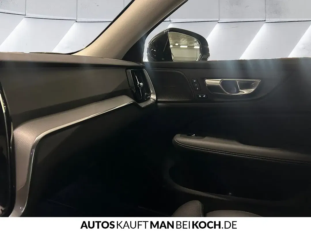 Volvo V60 - Thumbnail 7