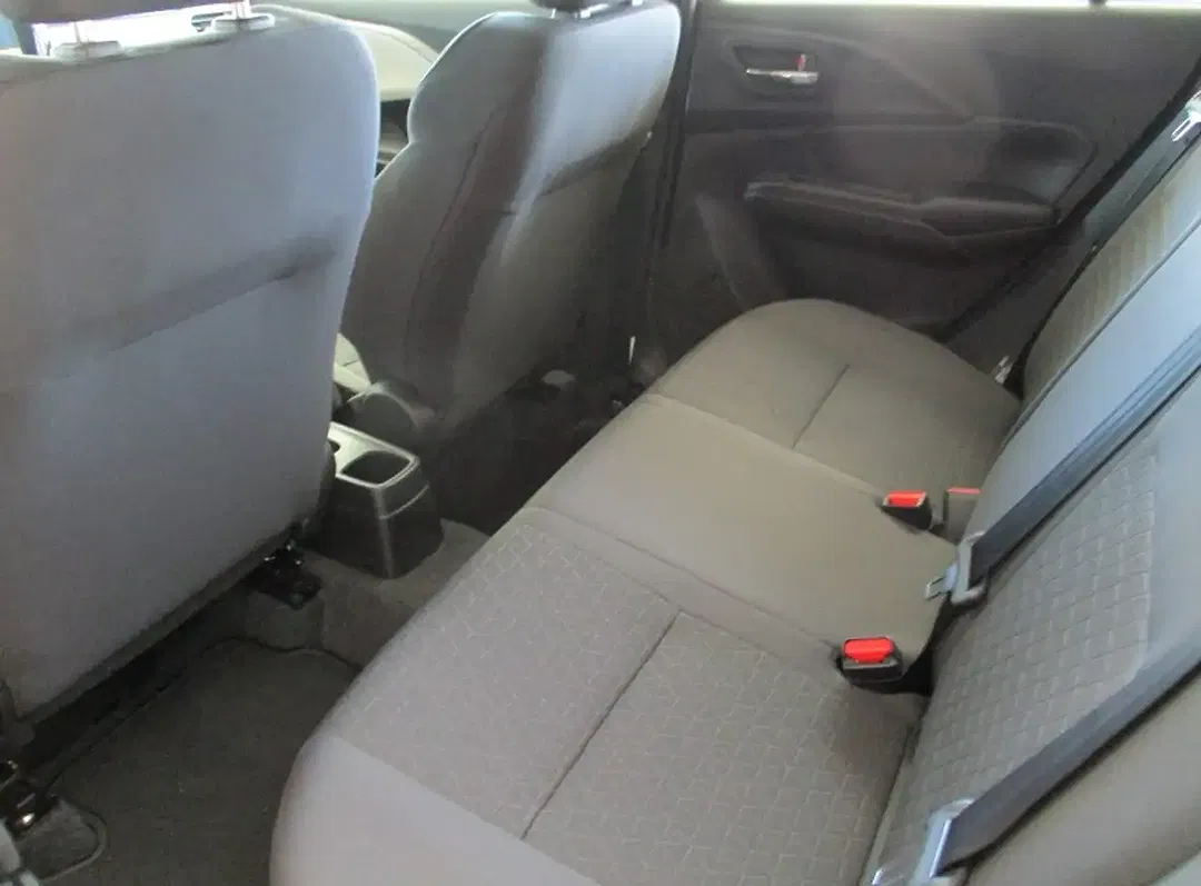 Suzuki Swift - Thumbnail 7