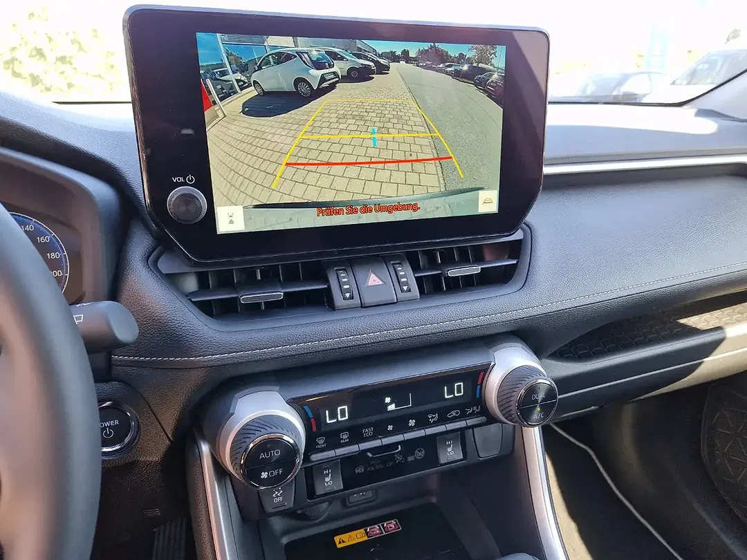 Toyota RAV 4 - Thumbnail 12