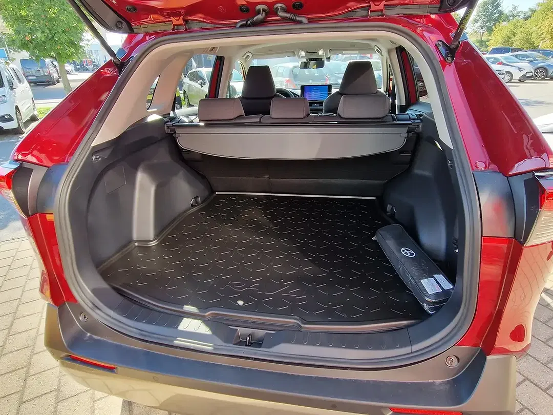 Toyota RAV 4 - Thumbnail 14
