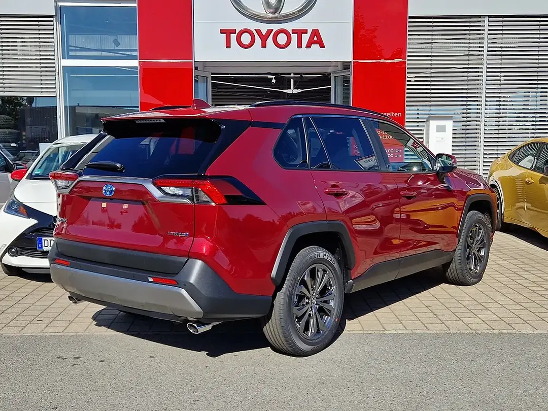 Toyota RAV 4 - Thumbnail 5