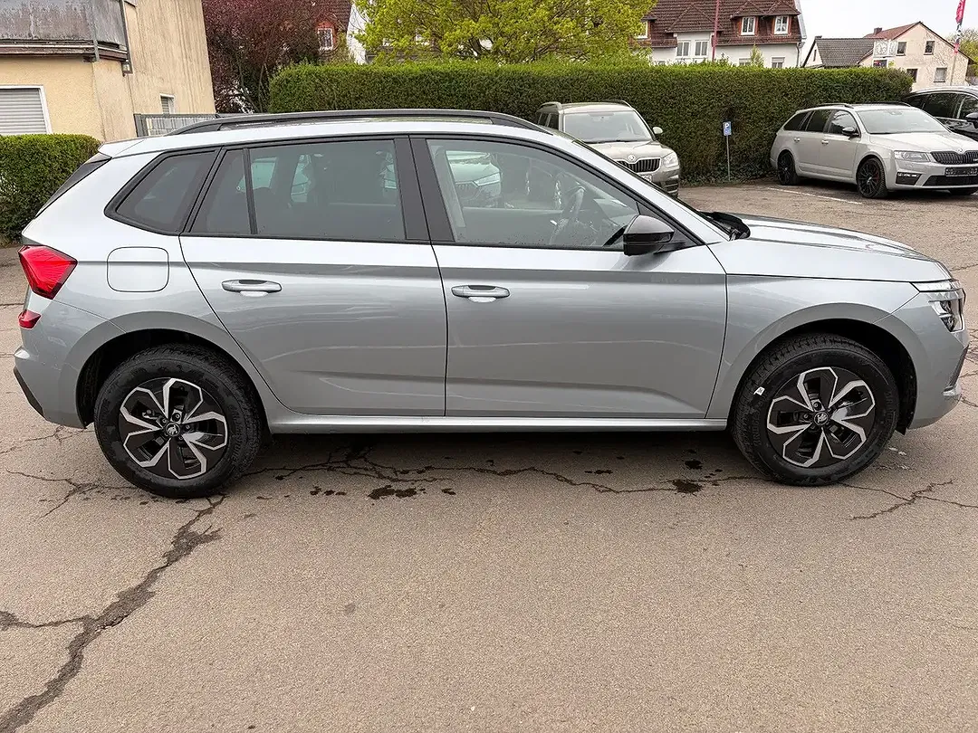 Skoda Kamiq - Thumbnail 4