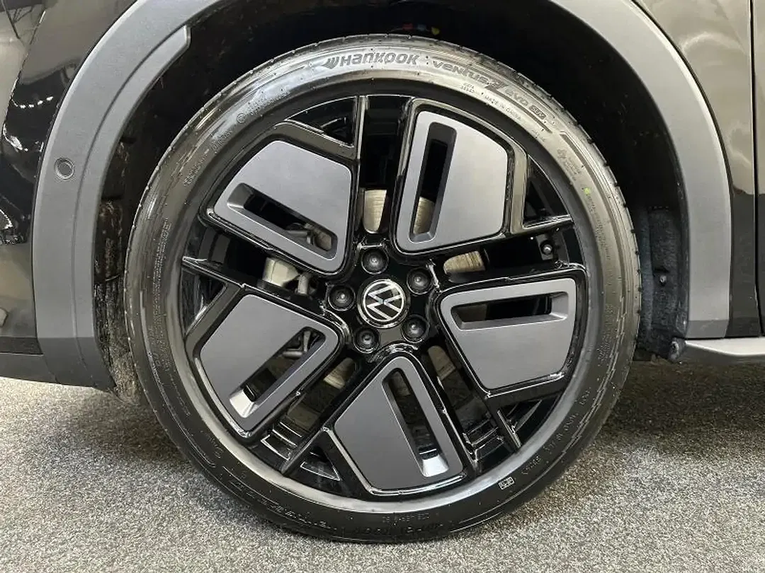 Volkswagen T-Roc - Thumbnail 13