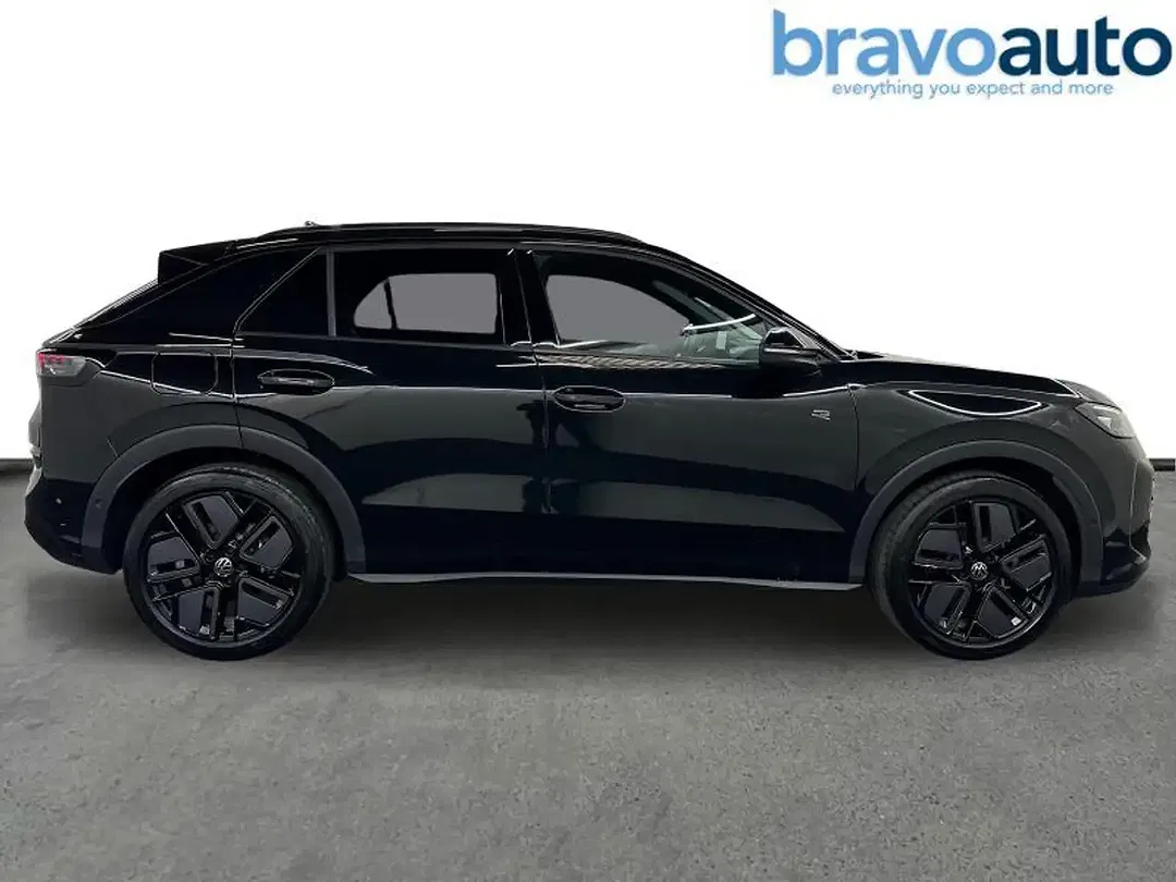 Volkswagen T-Roc - Thumbnail 14