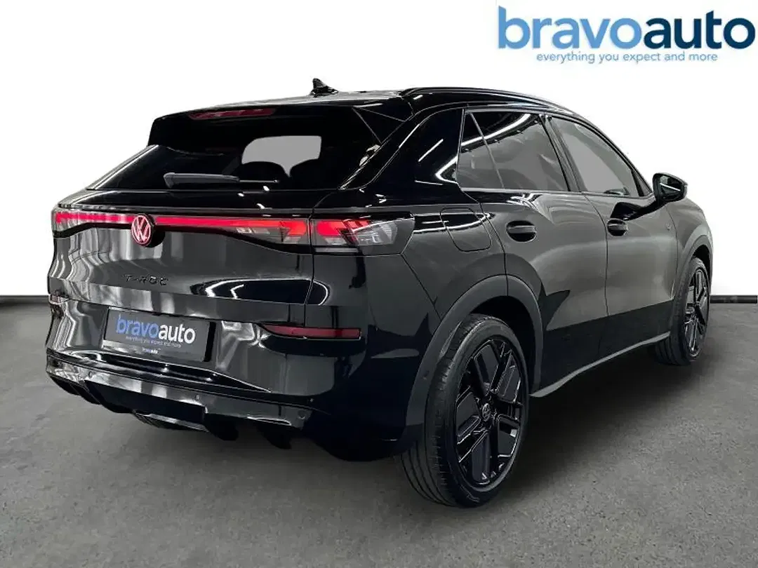 Volkswagen T-Roc - Thumbnail 15