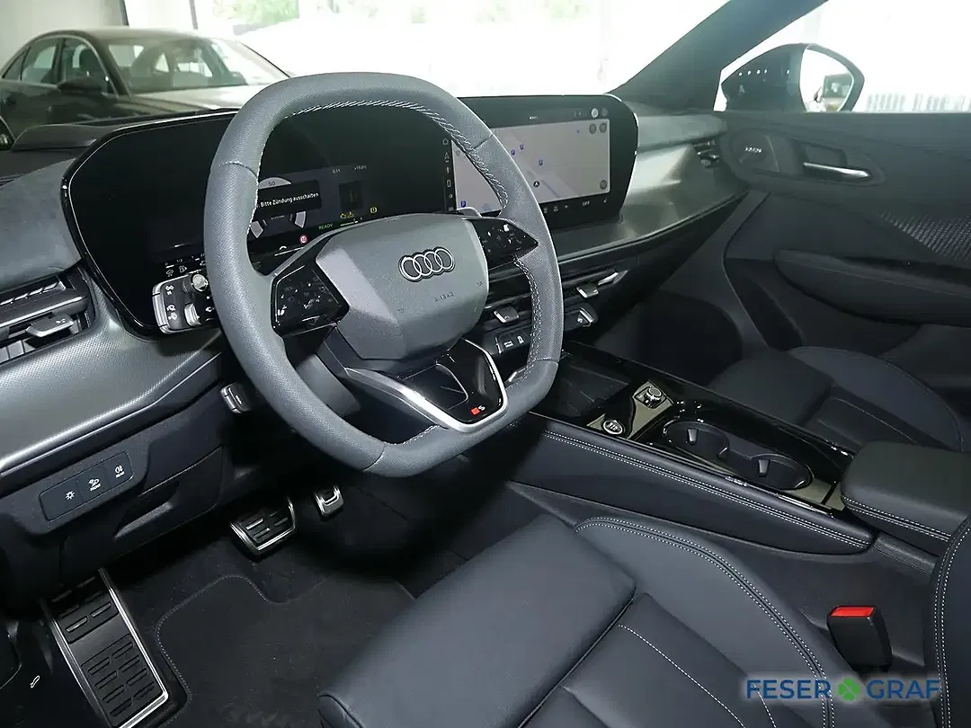 Audi Q3 - Thumbnail 7