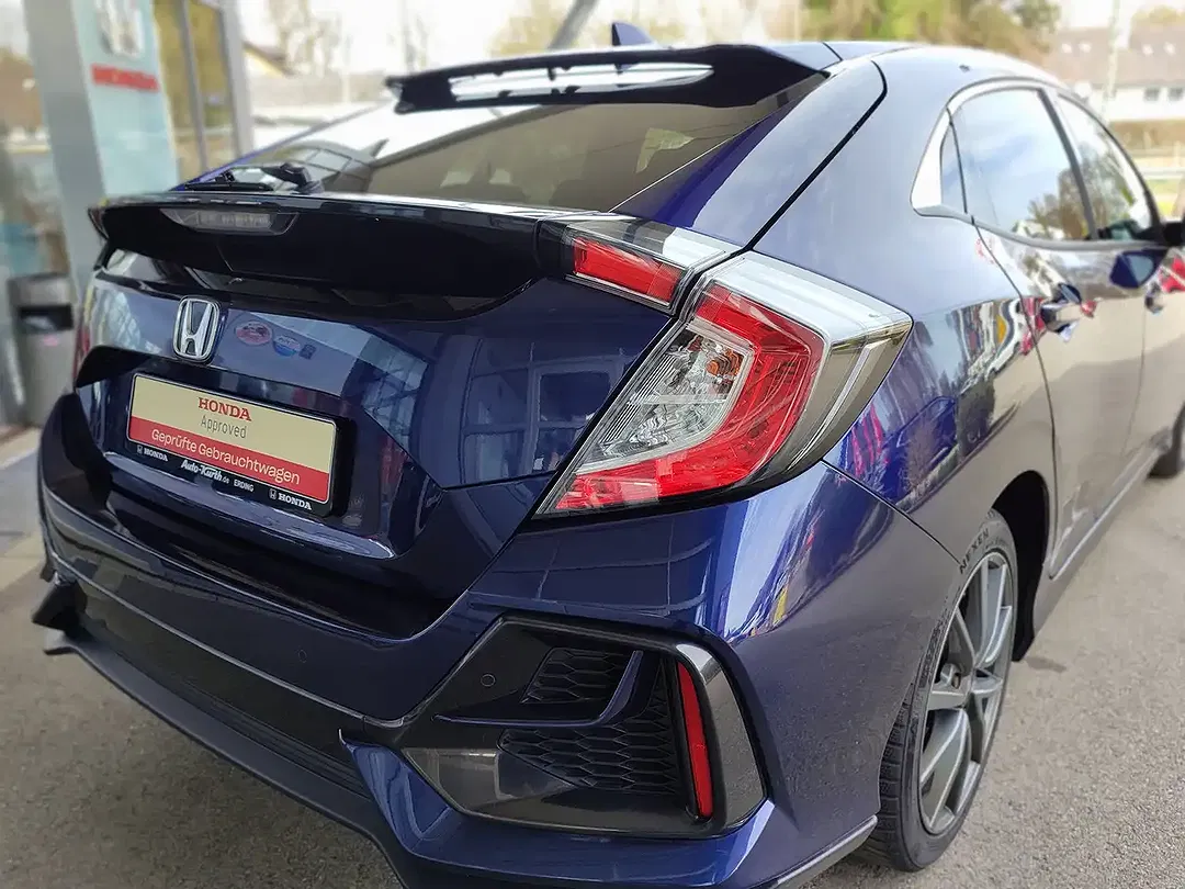 Honda Civic - Thumbnail 10