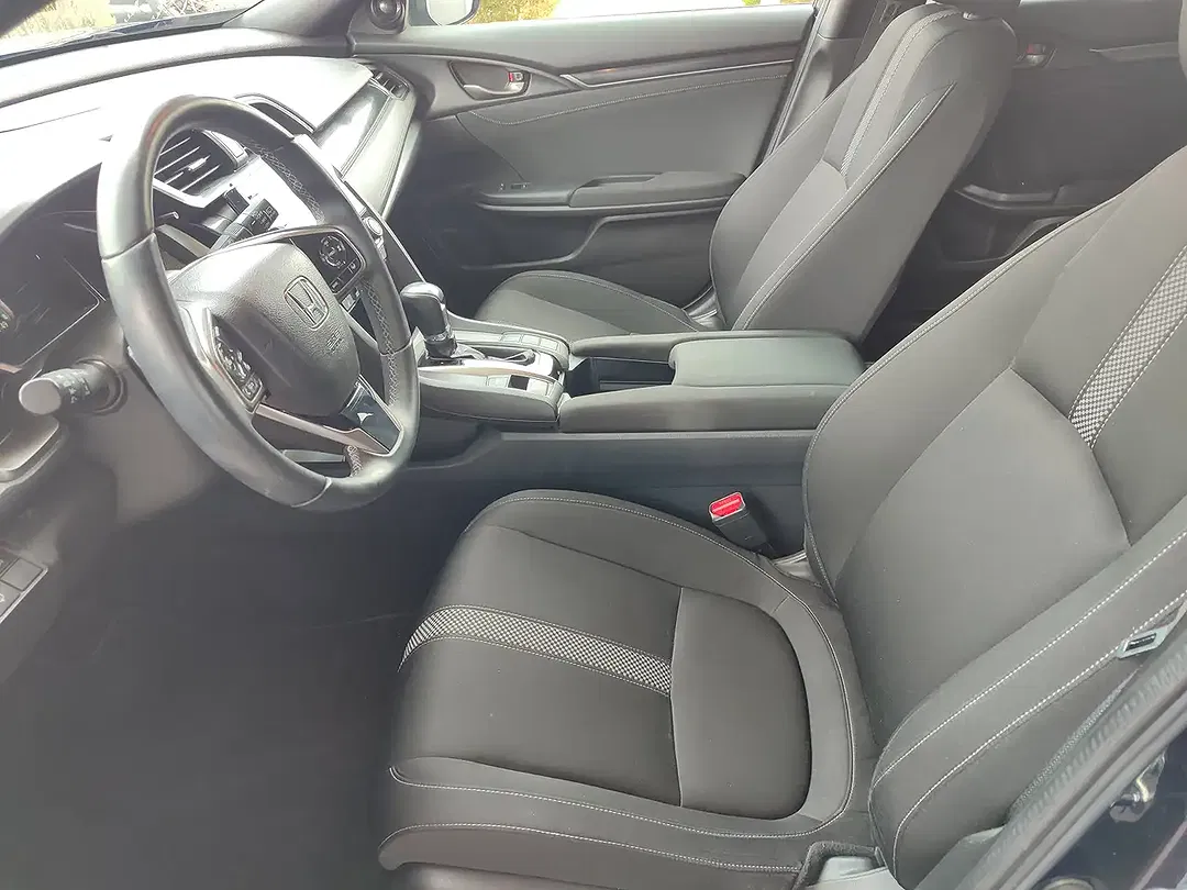 Honda Civic - Thumbnail 12