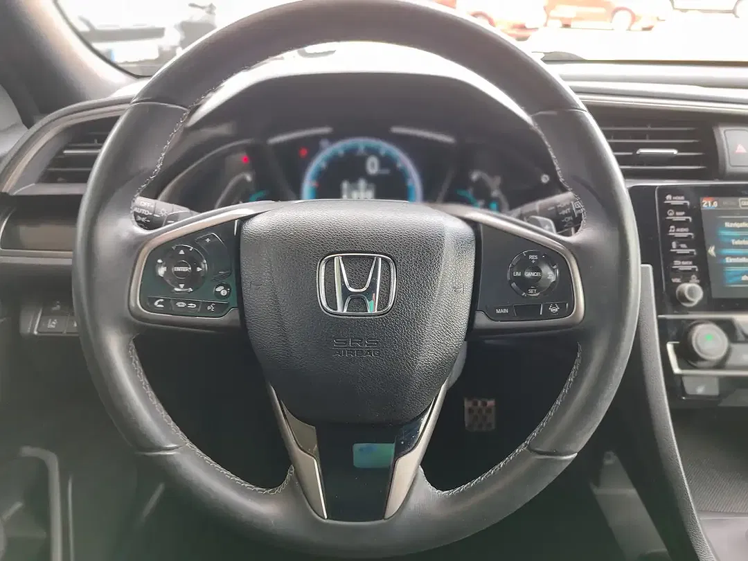 Honda Civic - Thumbnail 14