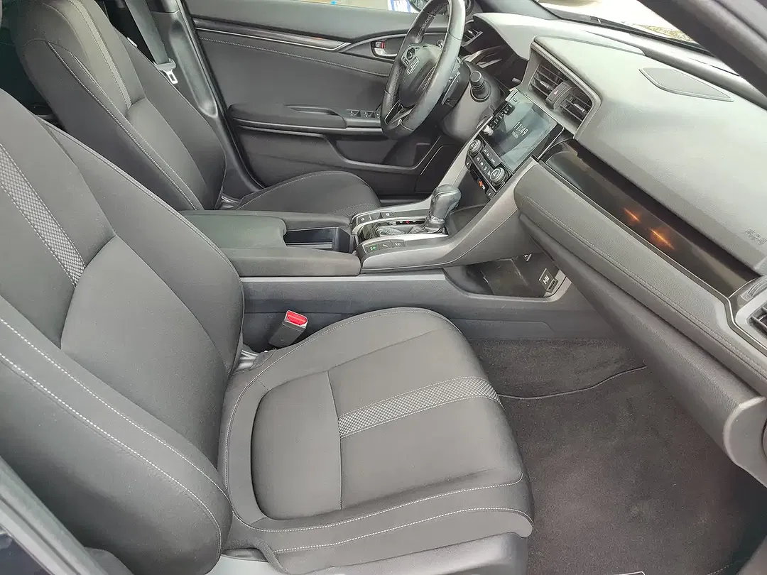 Honda Civic - Thumbnail 15