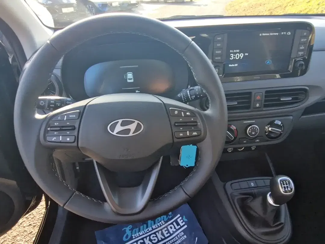 Hyundai i10 - Thumbnail 8