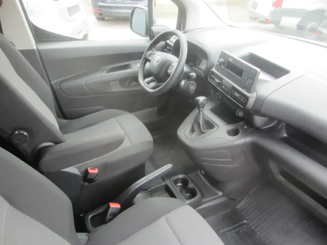 Toyota Proace City - Thumbnail 14