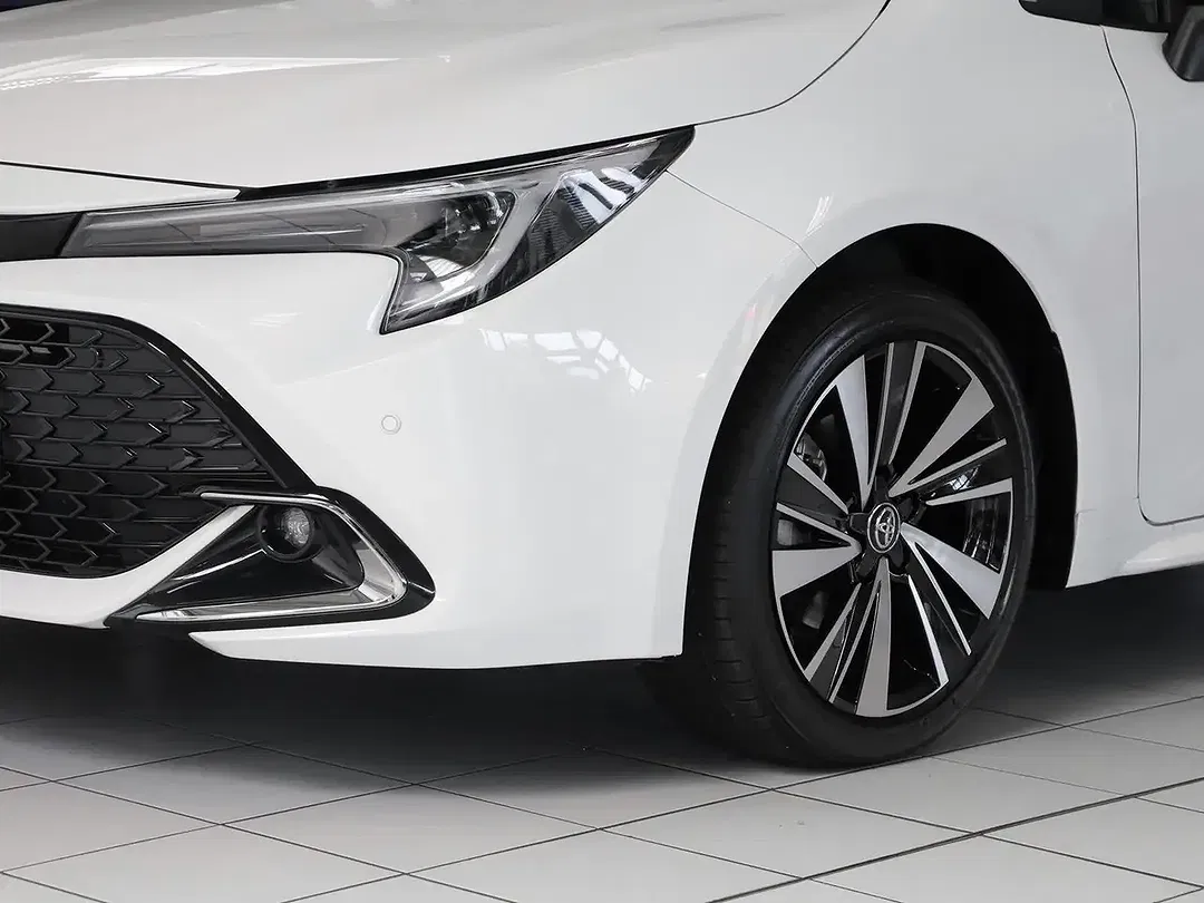 Toyota Corolla - Thumbnail 12