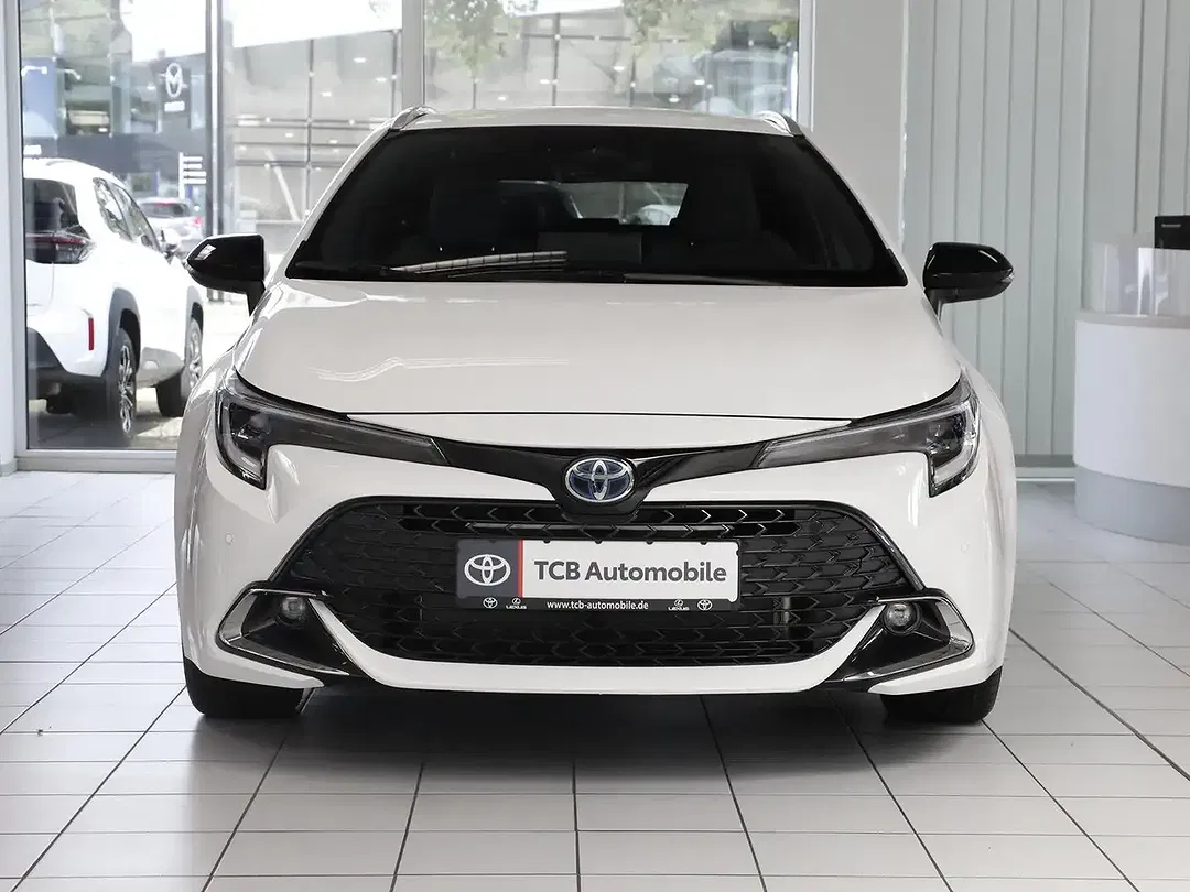 Toyota Corolla - Thumbnail 5