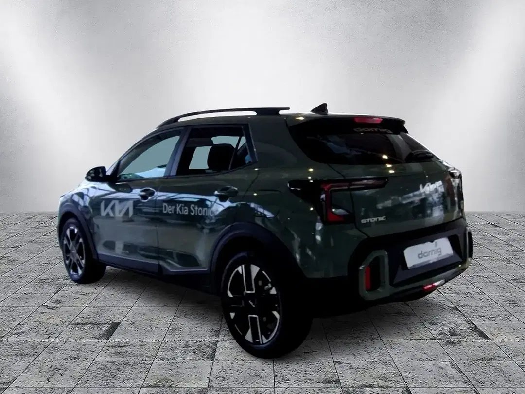 Kia Stonic - Thumbnail 3