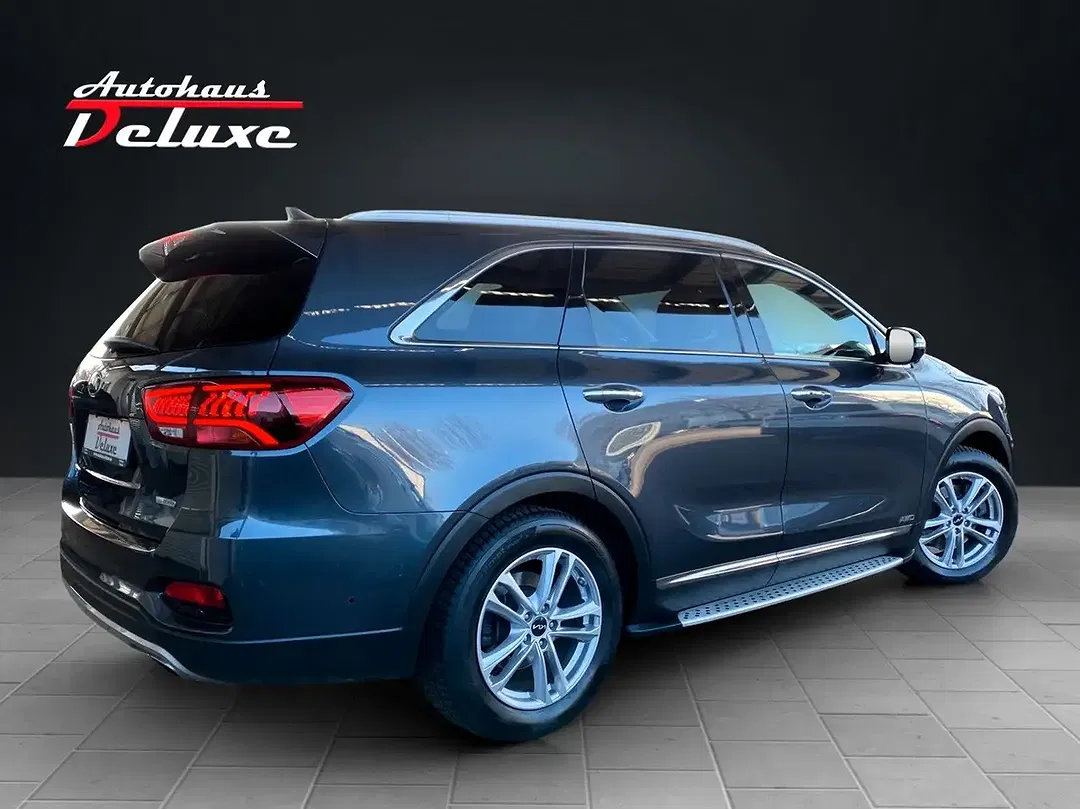 Kia Sorento - Thumbnail 7