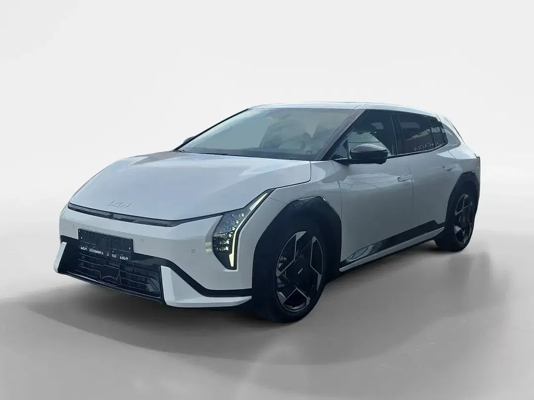 Kia EV4 - Thumbnail 2