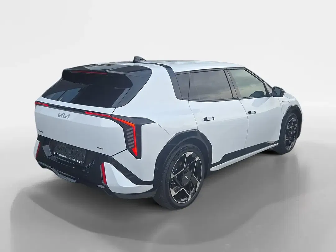 Kia EV4 - Thumbnail 5